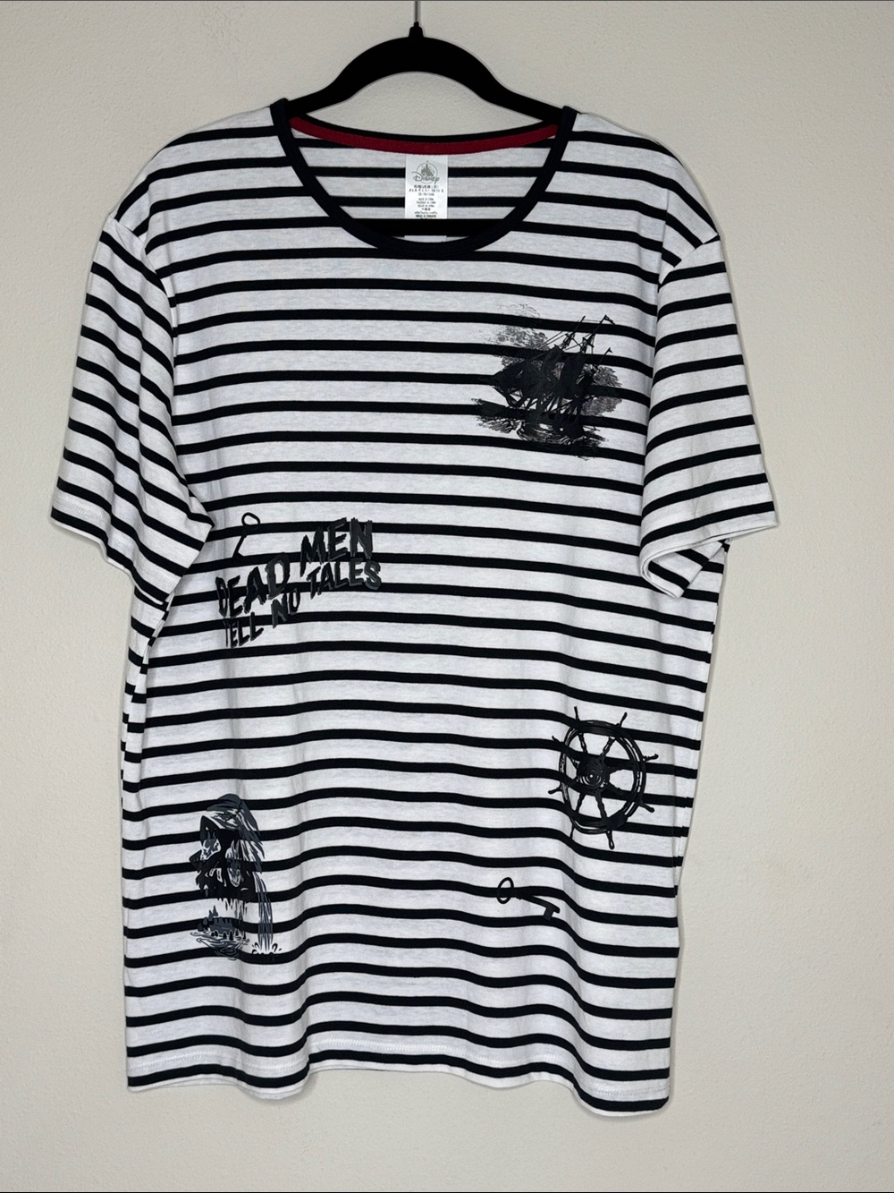 Disney Black & White Striped Nautical Graphic Pirates of the Caribbean Tee L